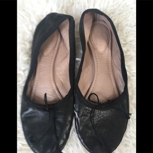 Chloe black ballerina flats